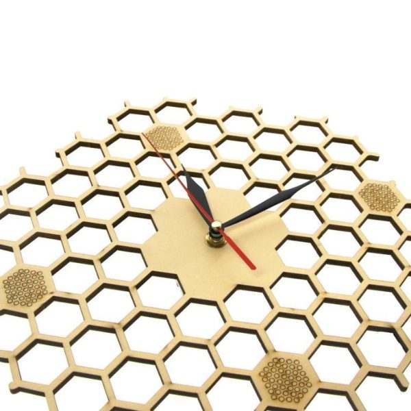 Horloge bois nid d'abeille zoom